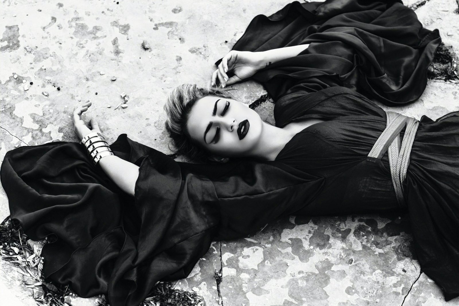 beauty in black